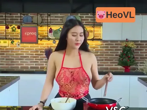 sex nho Dâm nữ Pong Kyubi lộ đầu ti thâm đen dạy nấu ăn